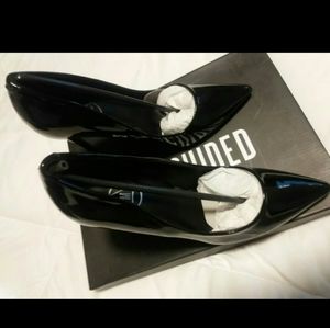 Black Court Shoe Patent